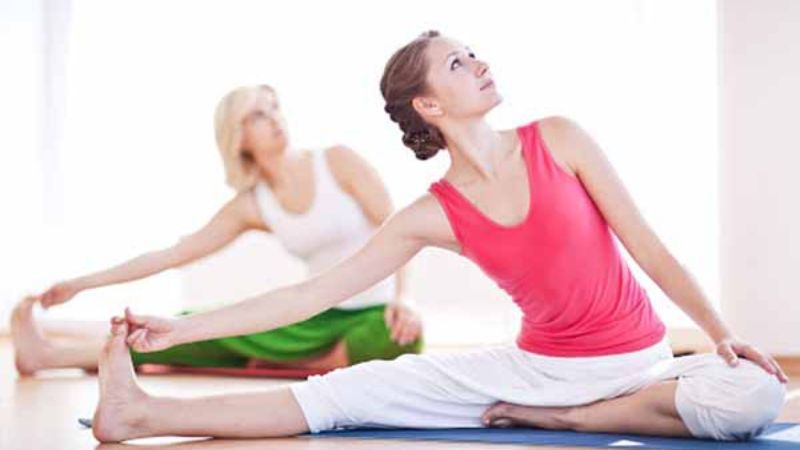 Muốn có thân hình mảnh mai đến với Yoga Quận 2